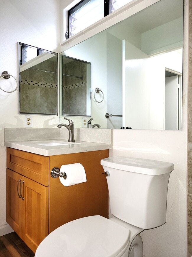 Building Photo - Wailuna Townhouse - 3 bedrooms, 2 bath, 1 ...