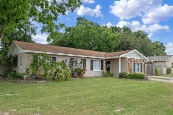 Building Photo - 450 Longwood Cir