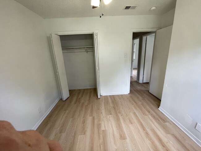 Building Photo - 1338 McCall St