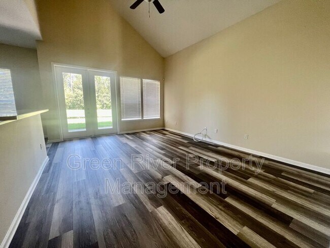Building Photo - 2074 Heritage Oaks Ct