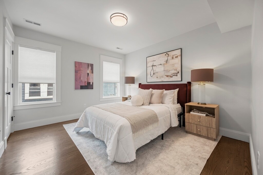 Building Photo - 62 Governor Winthrop Rd