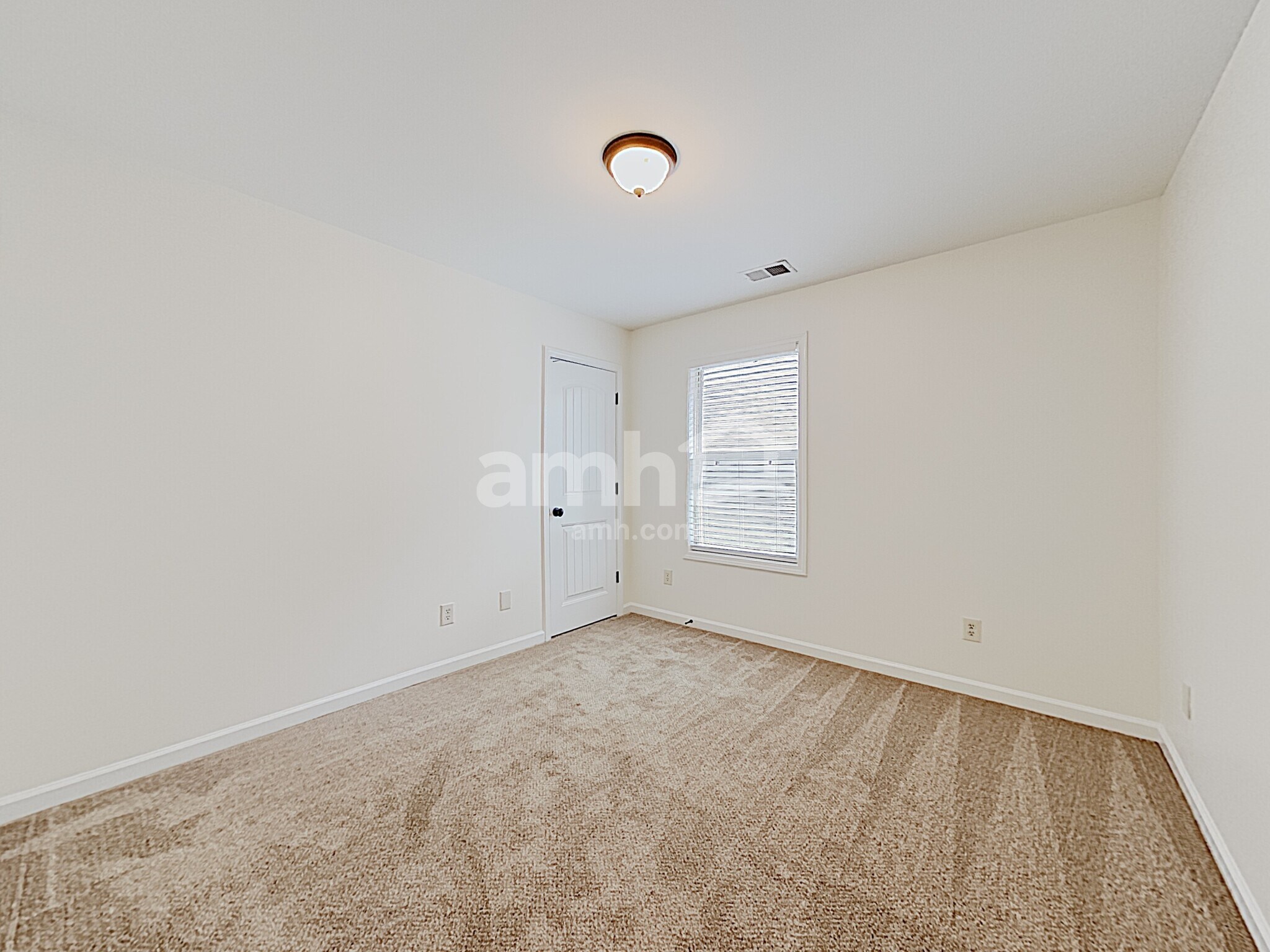 Building Photo - 406 Sheila Way