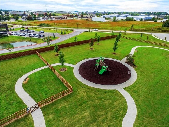 Building Photo - 889 Via Drago Ave