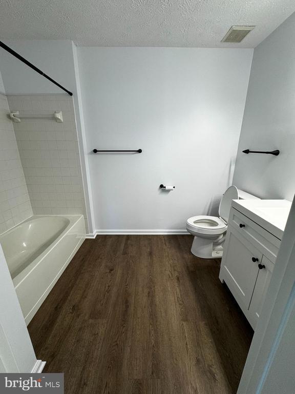 Building Photo - 6413 Weatherby Ct