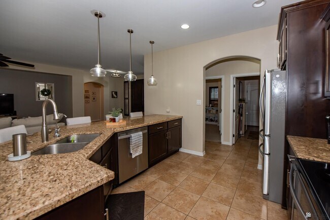 Building Photo - 3627 S Tillman Way