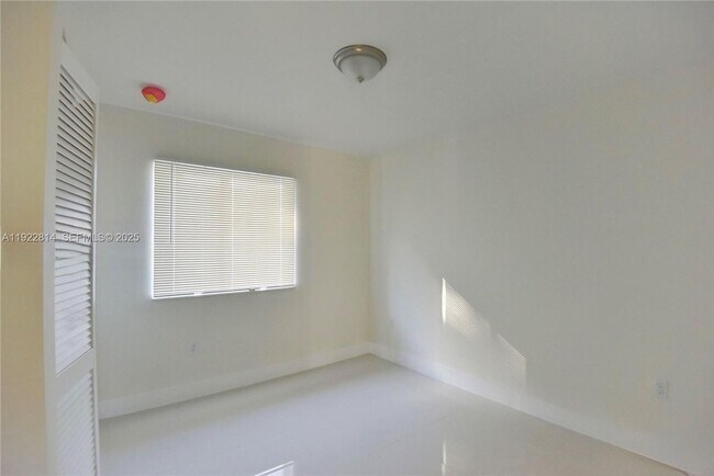 Building Photo - 1980 NW 54th St