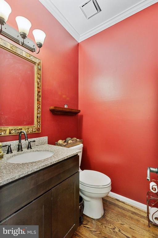 Building Photo - 44141 Merrywood Ct