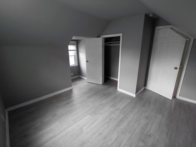 Building Photo - 6175 Guilford St