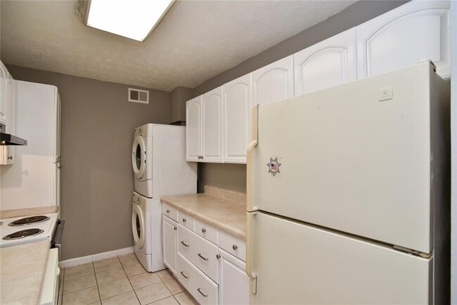 Building Photo - 2545 Lawrenceville Hwy