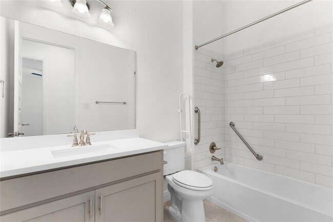 Building Photo - 746 Faith Dr