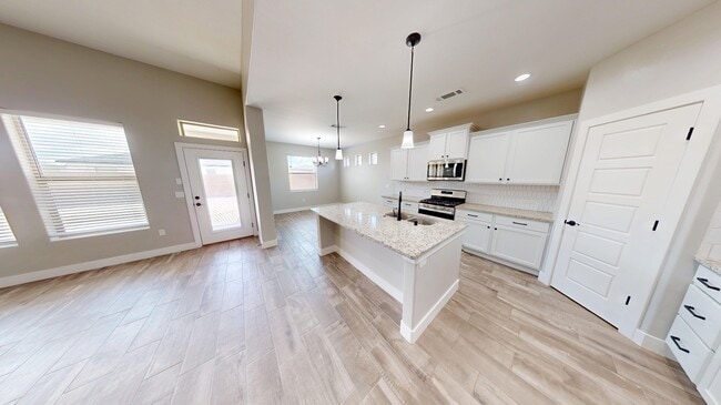 Building Photo - 5109 W Grey Ghost Rd