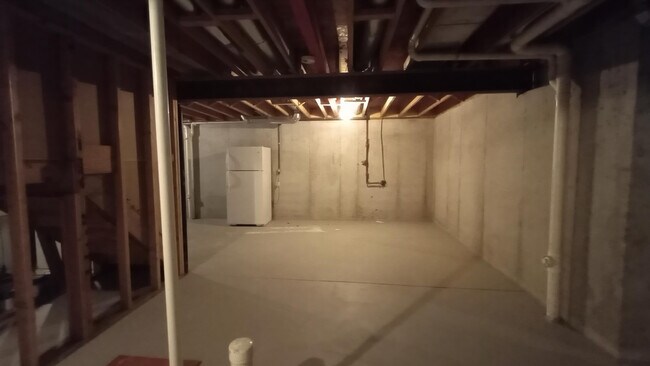 Building Photo - 8246 Maineville Rd