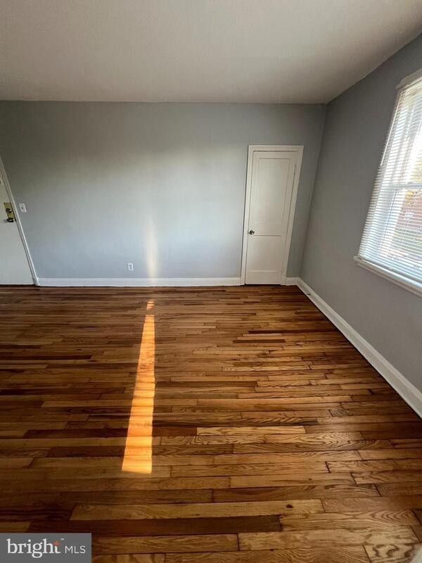 Building Photo - 110X Gleneagle Rd