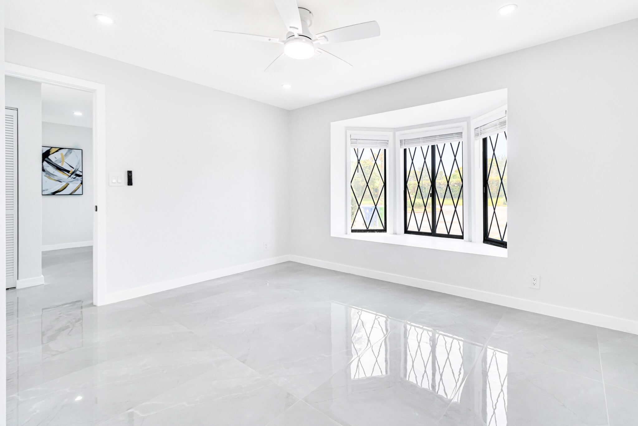 Building Photo - 8957 NW 44th Ct