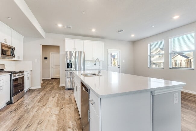 Building Photo - 4106 Ranchero Dr