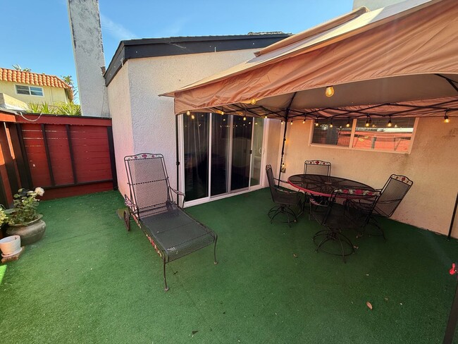 Building Photo - 2258 Pamela Ln