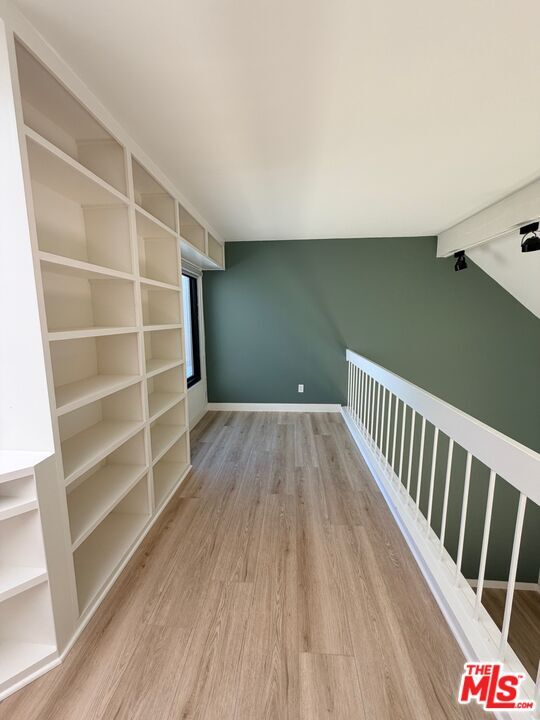 Building Photo - 12 Moss Glen