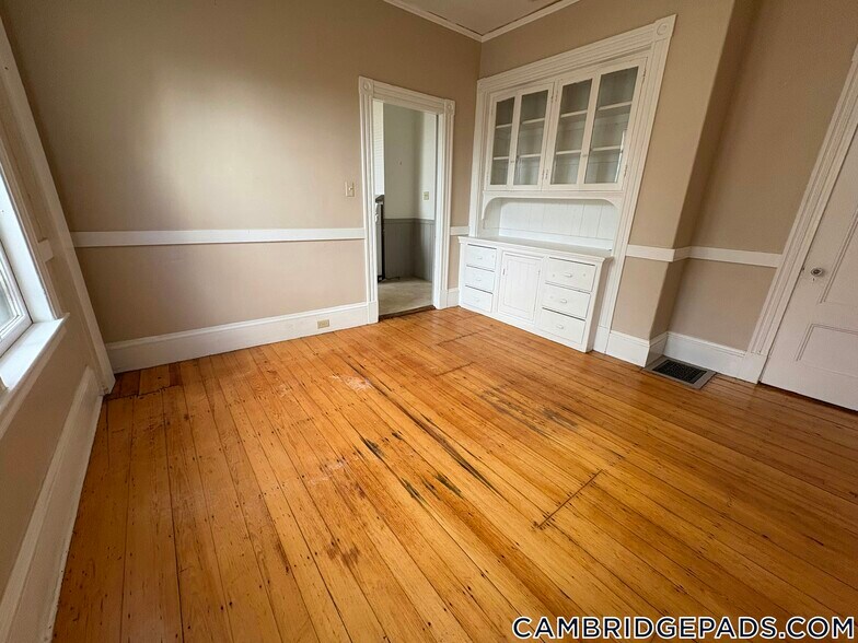 Building Photo - 55 Rindge Ave