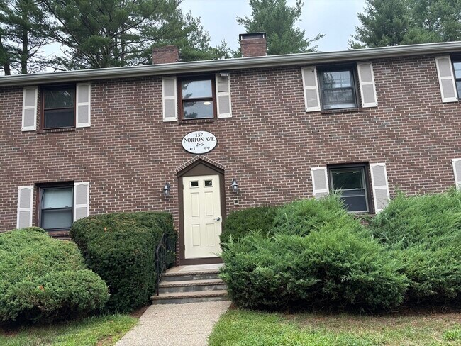 Building Photo - 157 Norton Ave
