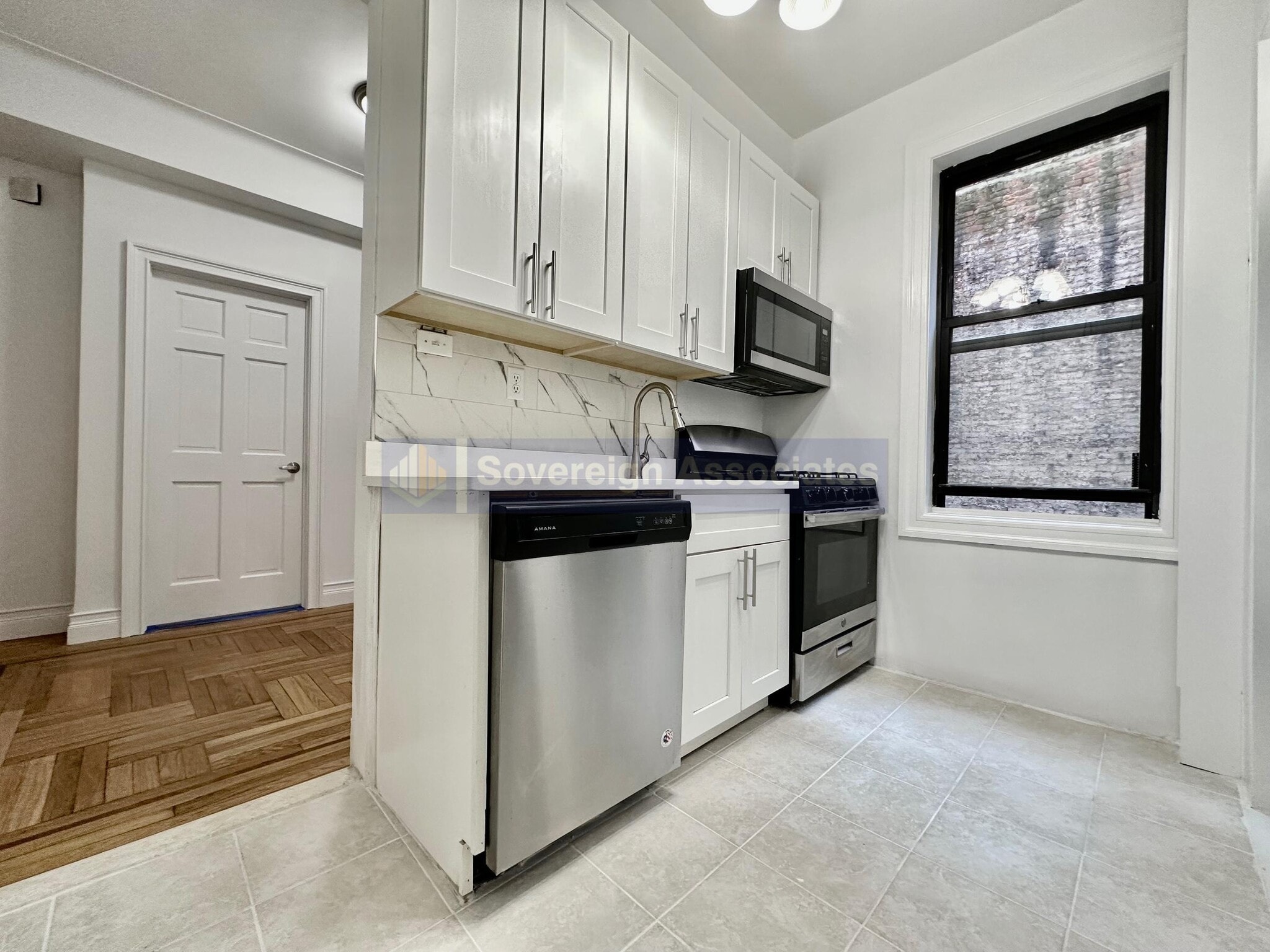 Building Photo - 308 W 104th St