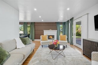 Building Photo - 5210 Ventura Canyon Ave