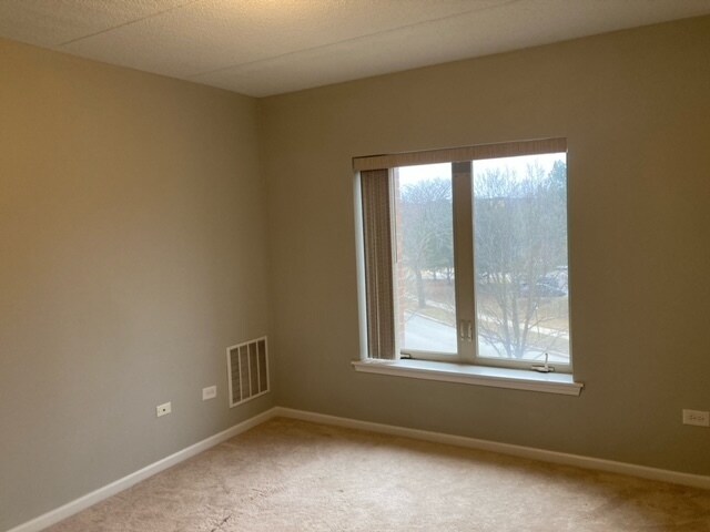 Building Photo - 655 Perrie Dr