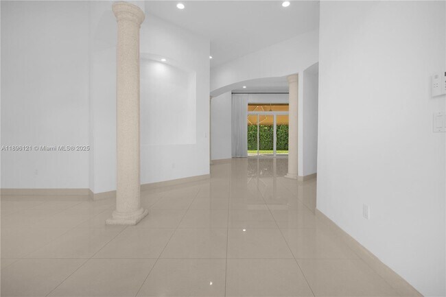 Building Photo - 8464 SW 138th St
