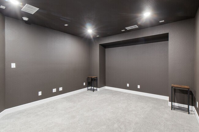 Building Photo - Stunning 4-Bedroom Luxury Residence with Bonus Office in the Prestigious Walsh Community LIKE NEW!