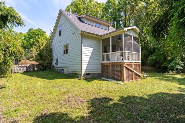 Building Photo - 1111 W Murray Ave