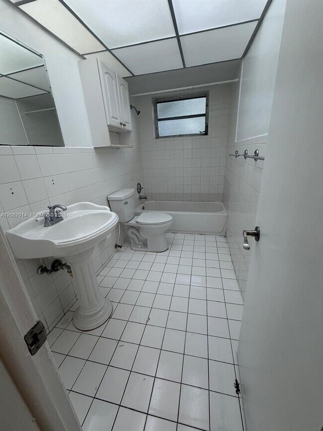 Building Photo - 7752 SW 106th St