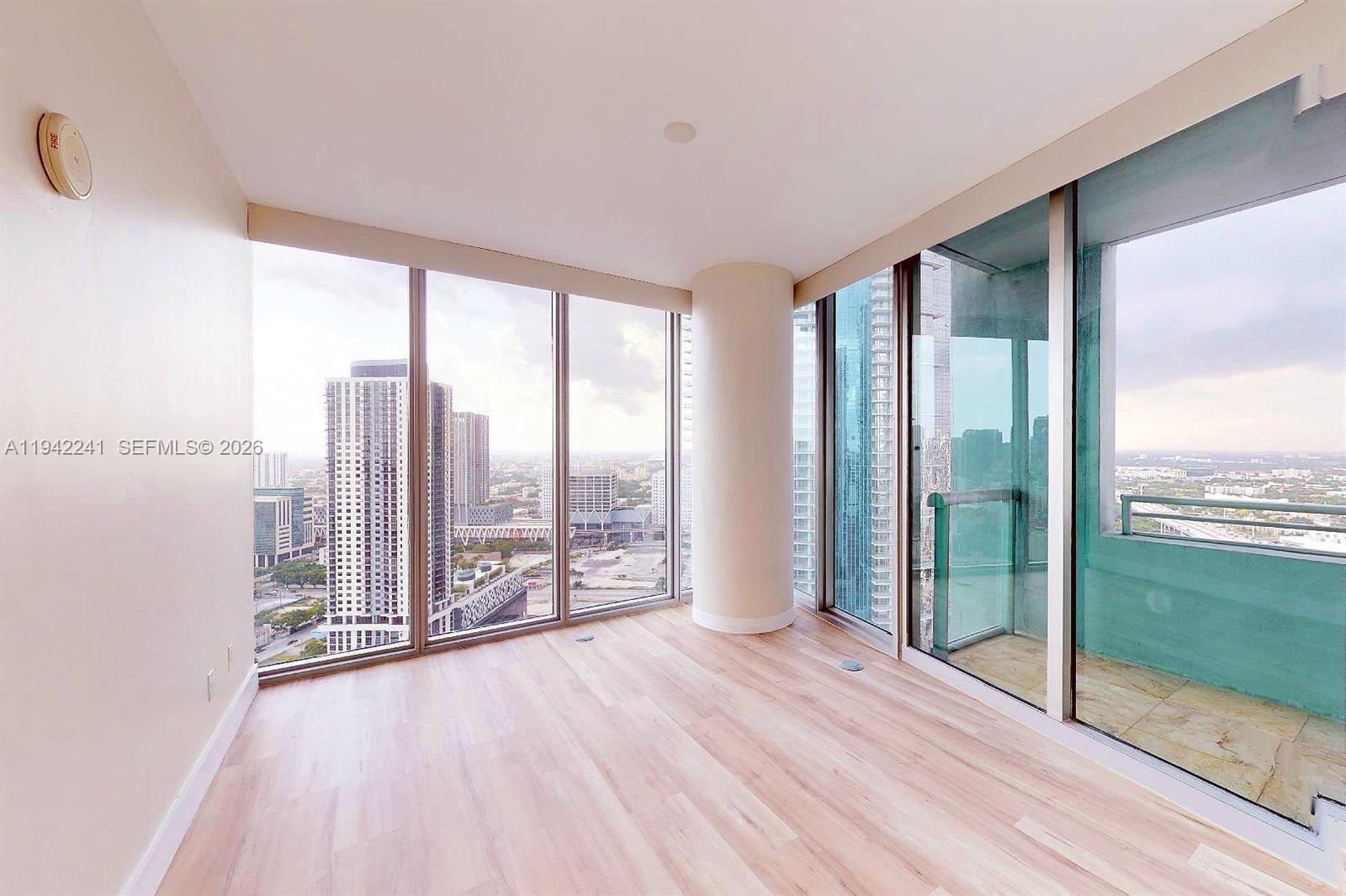 Building Photo - 888 Biscayne Blvd