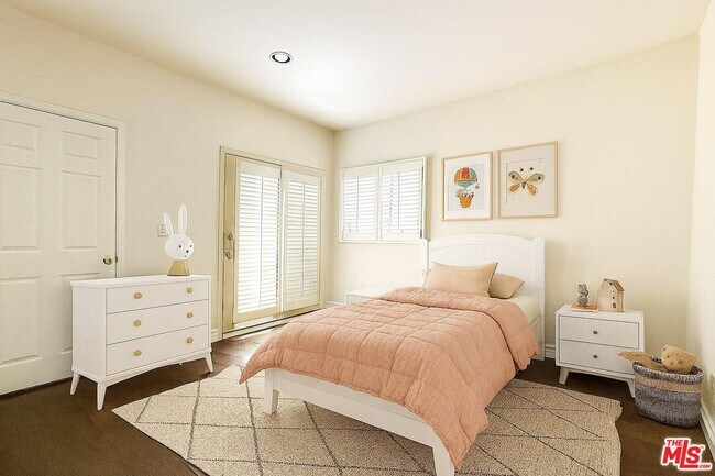 Building Photo - 15020 Encanto Dr