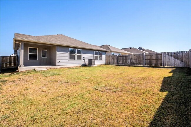 Building Photo - 645 Jane Long Dr