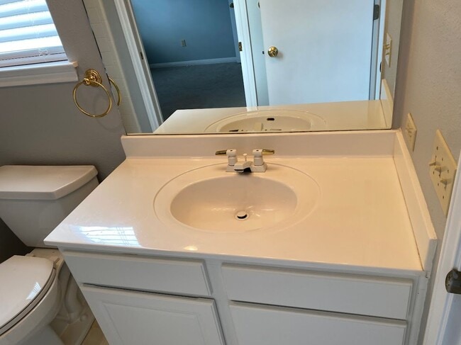 Building Photo - 13515 Demeter