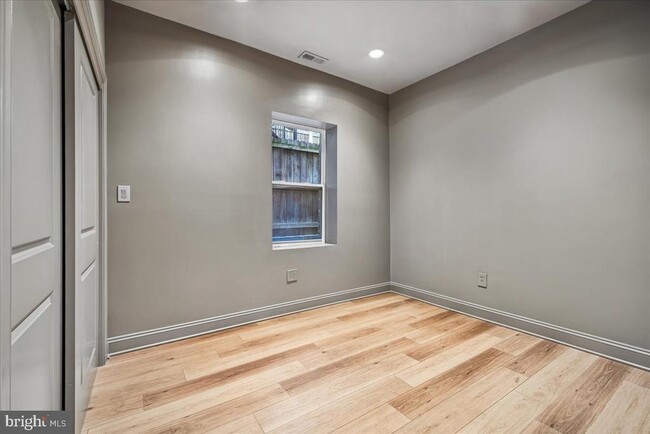 Building Photo - 1317 Harvard St NW