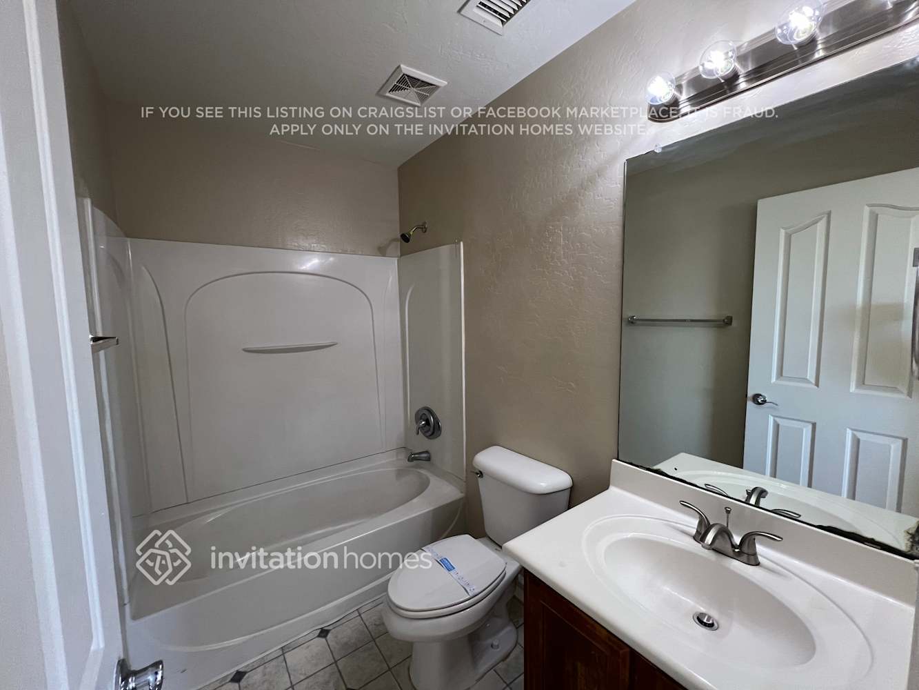 Building Photo - 45138 Miramar Rd