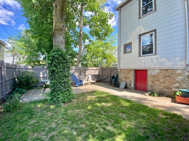 Building Photo - 7 Griggs Pl