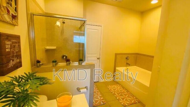 Building Photo - 850 Windy Falls Dr