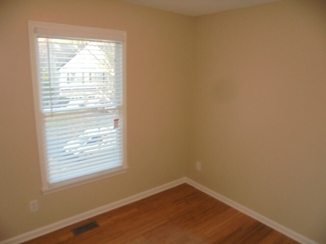 Photo - 241 Bennett Farms Trail