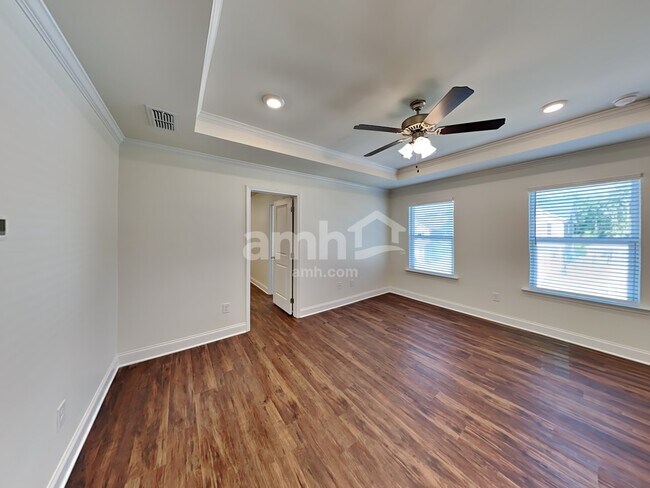 Building Photo - 866 Headland Wy