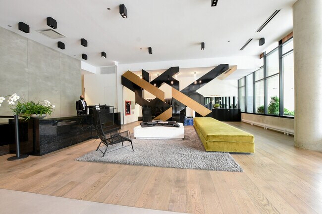 Building Photo - 111 S Peoria St