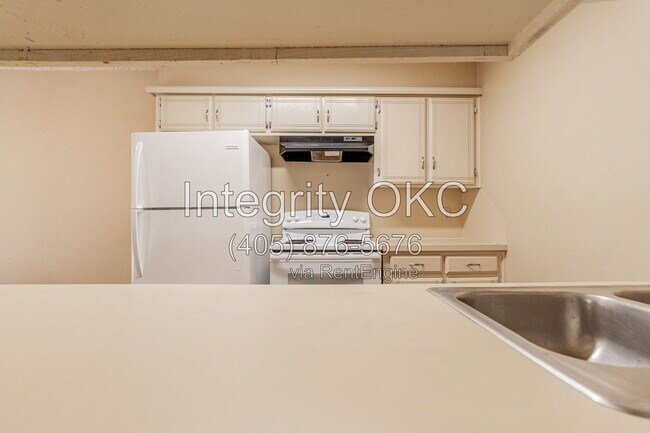 Building Photo - 618 Welston Cir