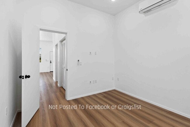 Building Photo - 2850 Nye St