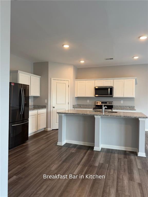 Building Photo - 132 Verona Dr NW