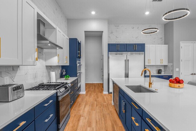 Building Photo - 1732 Oak Blossom Dr