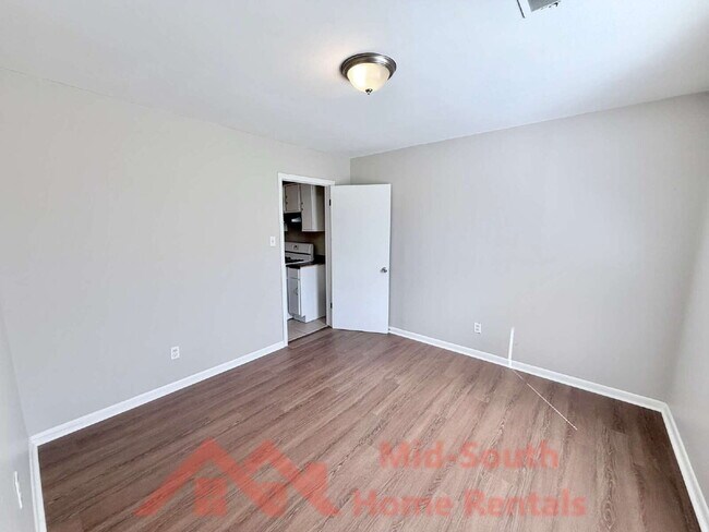 Building Photo - 1549 Patton St