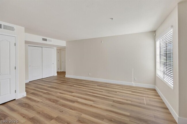 Building Photo - 2100 Jetty Rock Dr