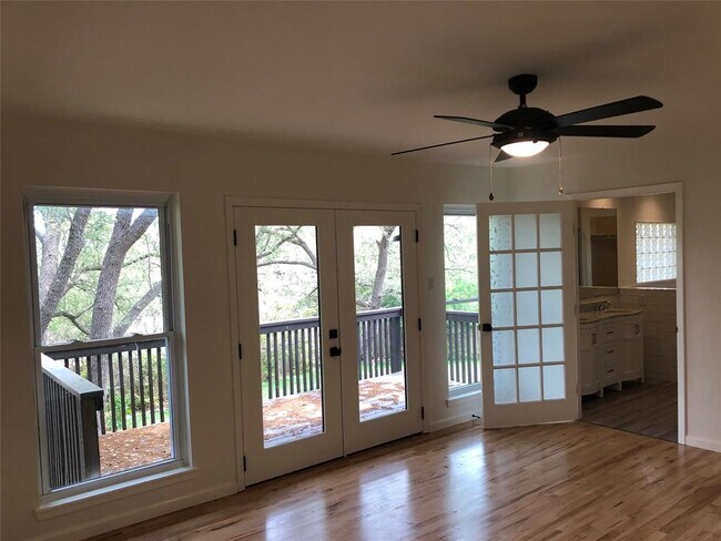 Building Photo - 809 Malabar St