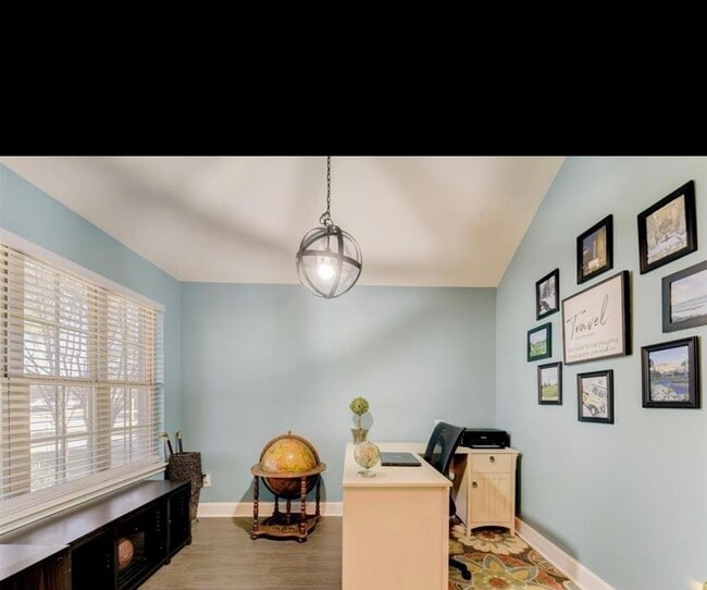 Building Photo - 16707 Promenade Park