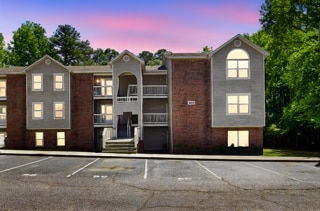 Building Photo - 663 Bartons Landing Pl